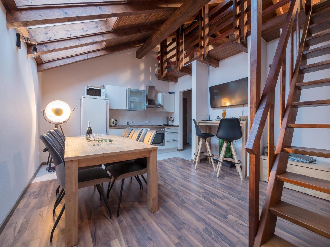 Vila Bovec Sky Mansard Apartment Ngoại thất bức ảnh